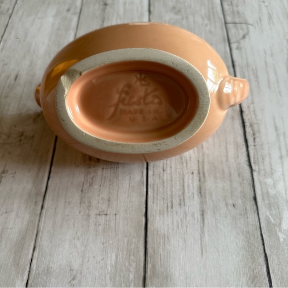 PREOWNED FIESTA WARE GRAVY BOAT PEACH COLOR - Picture 4 of 6